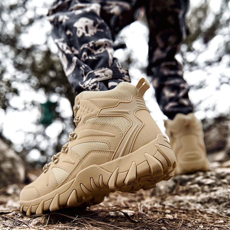 Bottes de Combat Upgrade Tactics - Résistantes à l'usure pour Hommes, Idéales pour le Camping et les Aventures en Plein Air