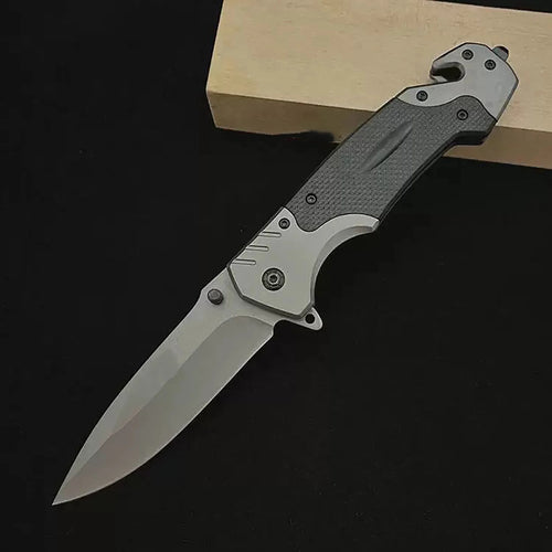 Multi functional sharp and convenient folding knife pocket knife,